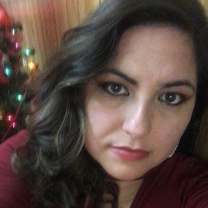 Meet your Posher, Perla